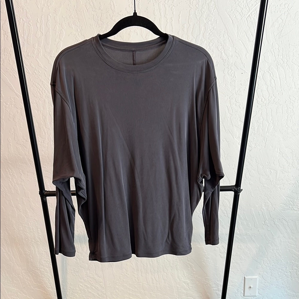 lululemon athletica Charcoal Long Sleeve Top